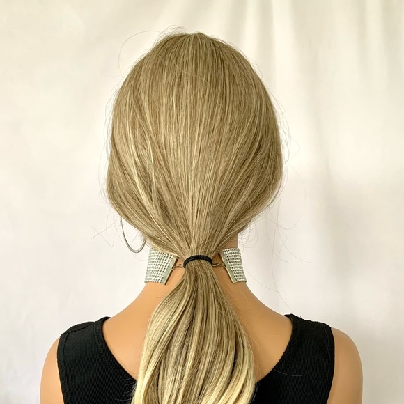 Long Ash Blonde Curling Iron Safe Fiber Wig with Bangs/Effortless Style - Picture 11 of 15